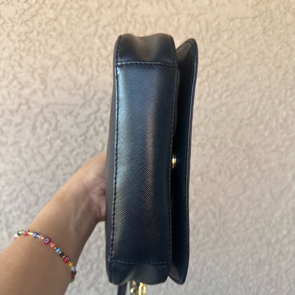 TORY BURCH Crossbody Bag with Gold Chain - Picture 14 of 16